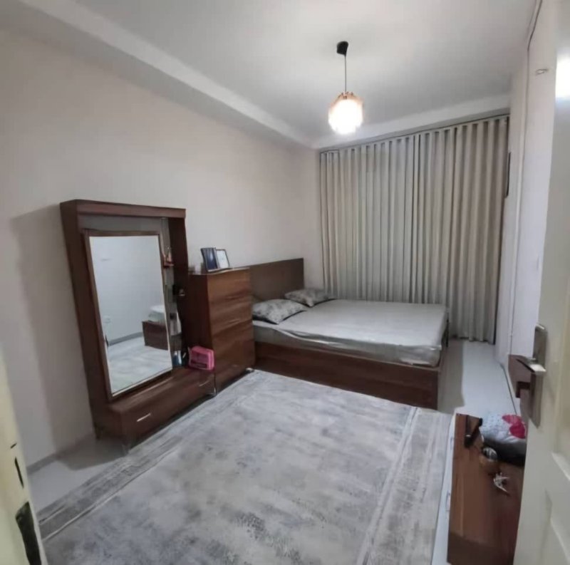 آپارتمان 80 متری دو خوابه در فاز 2 اندیشه15519448432