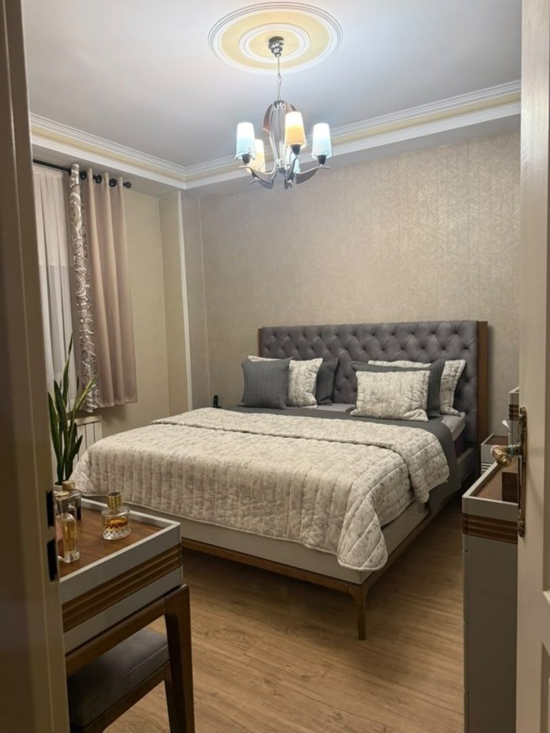 آپارتمان 123 متری سه خوابه در فاز 2 اندیشه15519548436