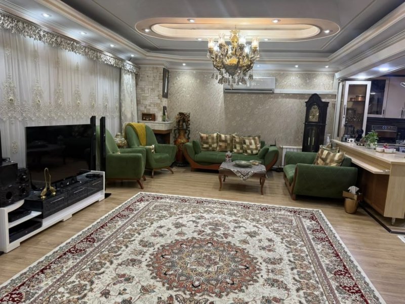 آپارتمان 123 متری سه خوابه در فاز 2 اندیشه15519548440