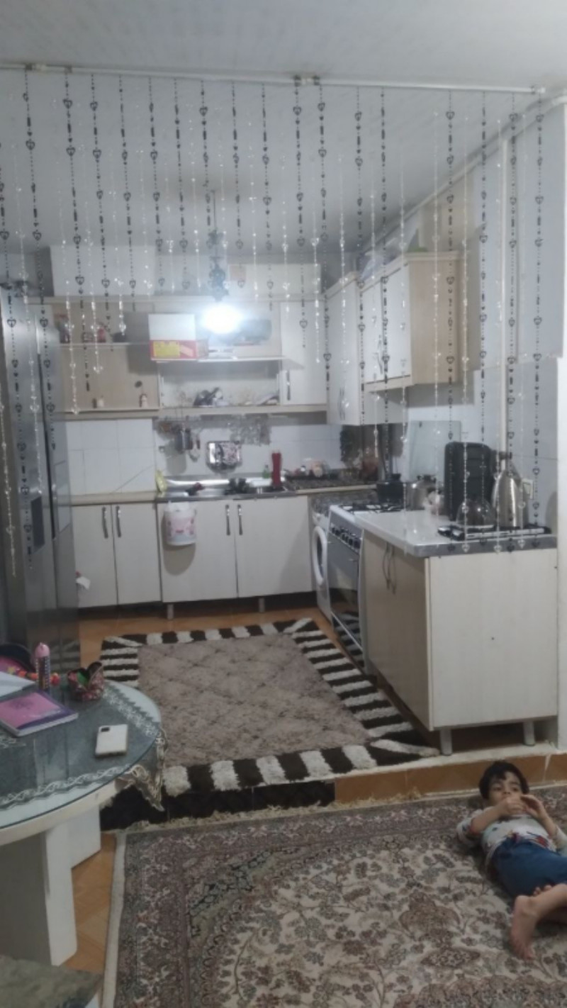 آپارتمان 71 متری دو خوابه در میدان سرو ملایر1267364847