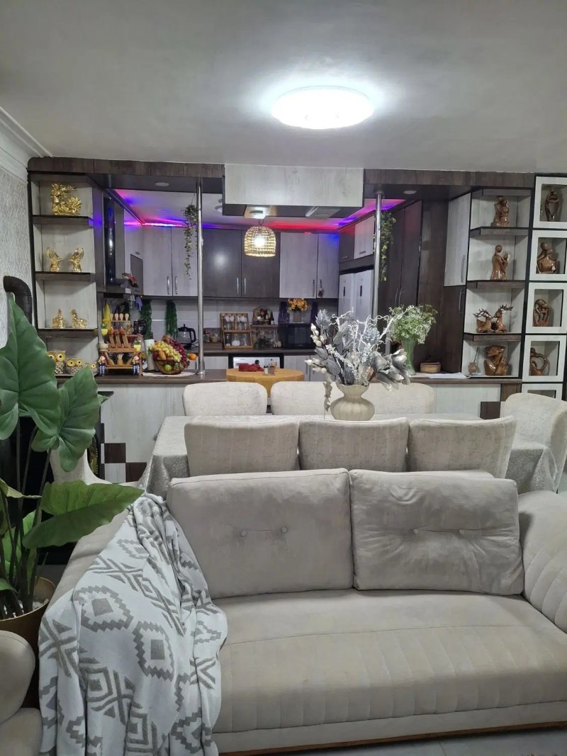 ویلا 300 متری سه خوابه در جانبازان رشت15526048490