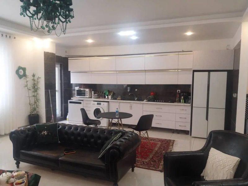 آپارتمان 100 متری دو خوابه در پل هوایی قائم شهر15531648535