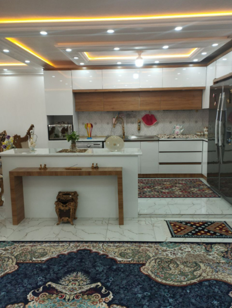 آپارتمان 130 متری یک خوابه در نامیله ملایر1267374859