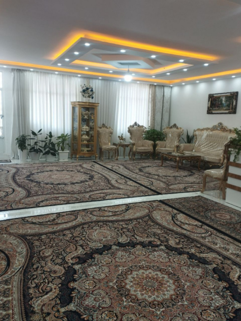آپارتمان 130 متری یک خوابه در نامیله ملایر1267374861