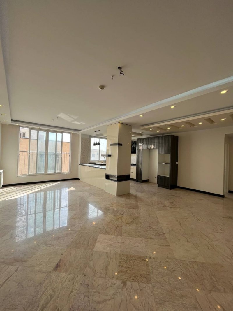 آپارتمان 120 متری سه خوابه در شهران تهران15559648777