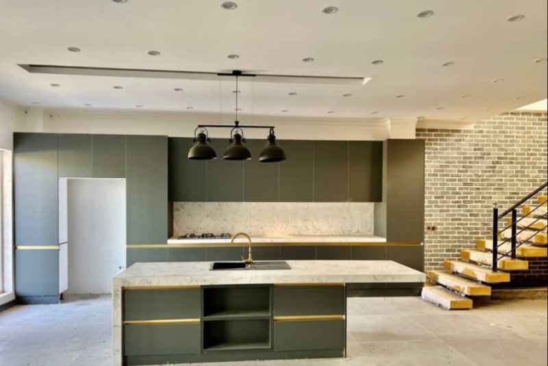 ویلا 350 متری چهارخوابه در کیابسر چمستان15562048797