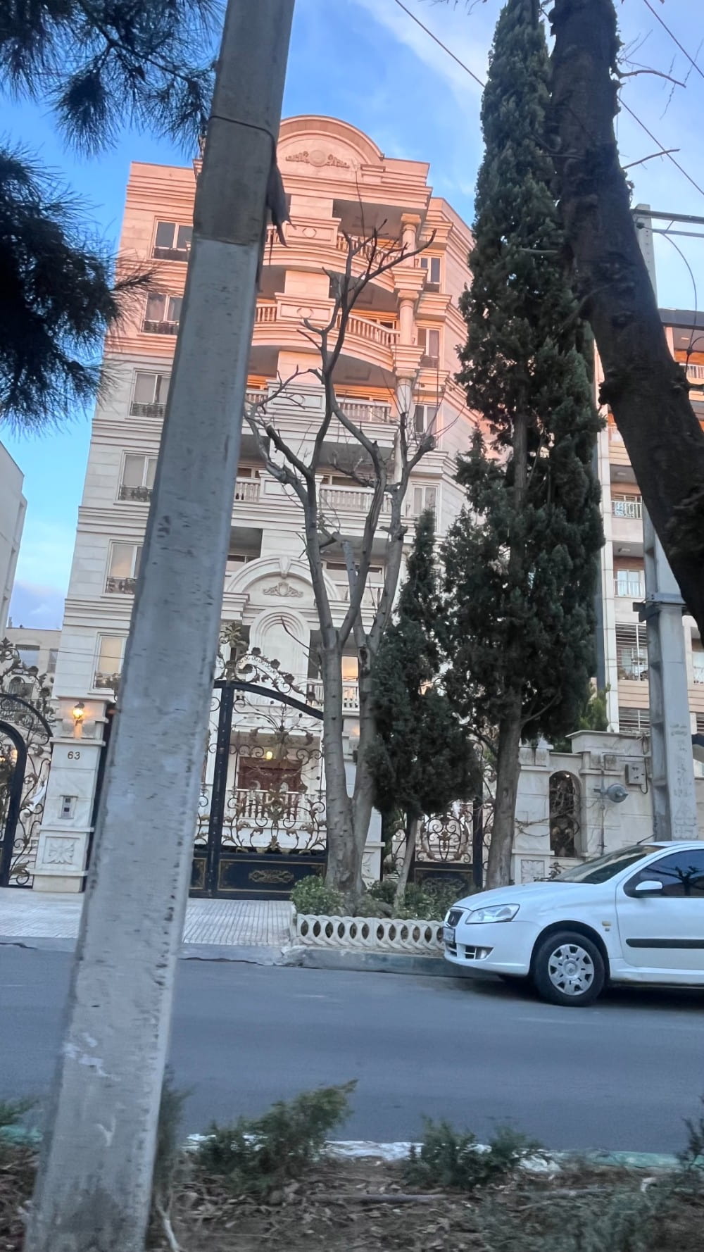 آپارتمان 140 متری سه خوابه در گوهردشت کرج