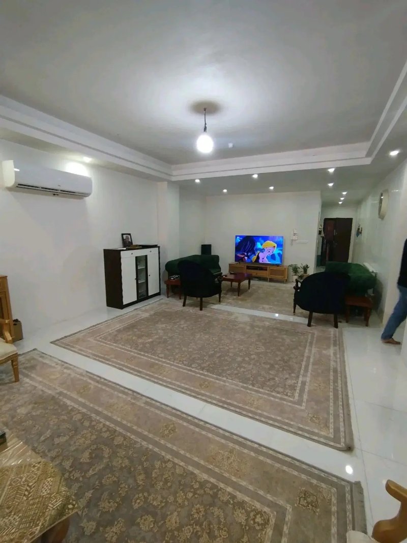 آپارتمان 138 متری سه خوابه در خیابان ماهان اسلام شهر15596349121