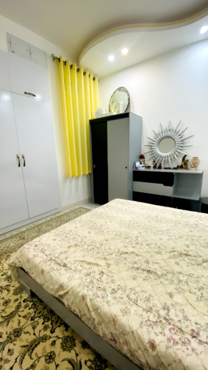 خانه 370 متری سه خوابه در خیابان صحرا یزد124594492