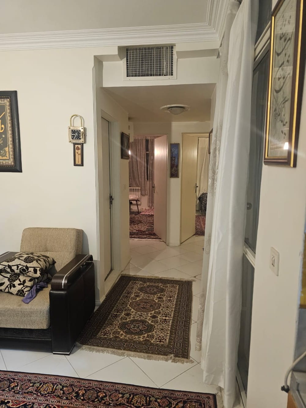 آپارتمان 90 متری دو خوابه در فاطمی تهران15607449276