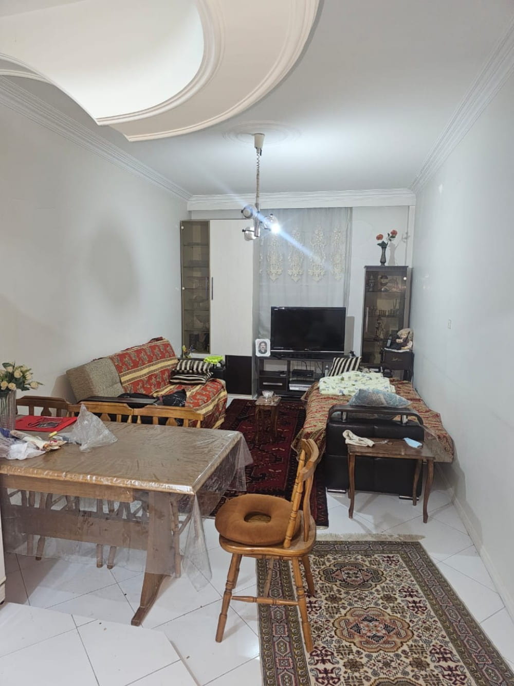 آپارتمان 90 متری دو خوابه در فاطمی تهران15607449278