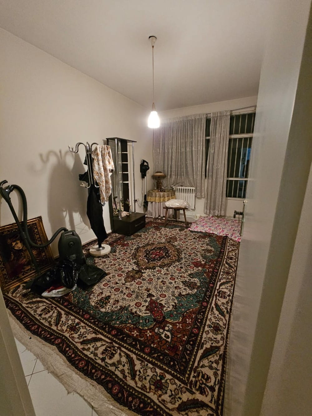 آپارتمان 90 متری دو خوابه در فاطمی تهران15607449280