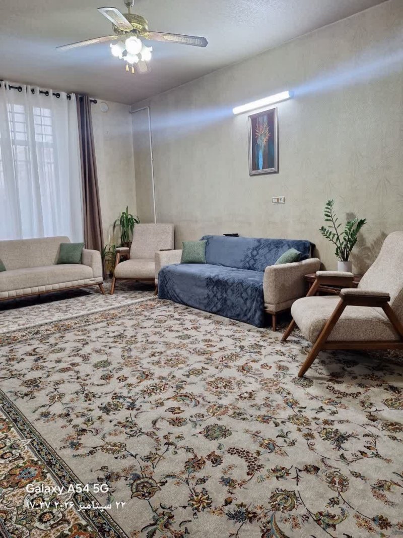 آپارتمان 171 متری دو خوابه در آزادشهر یزد15623649453