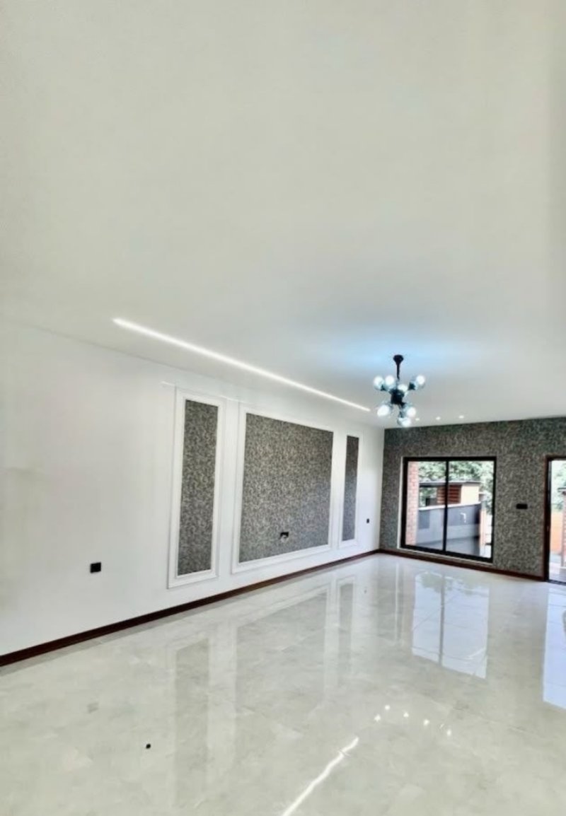 ویلا 140 متری دو خوابه در چمستان15624949509