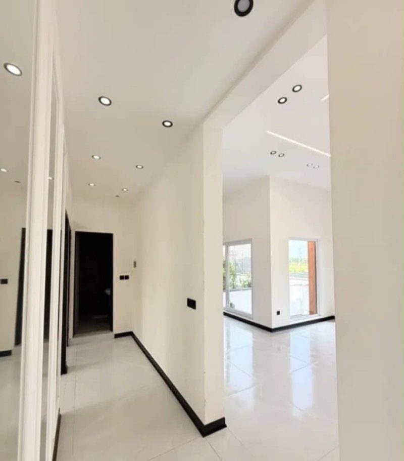 ویلا 180 متری دو خوابه در چمستان15625249523