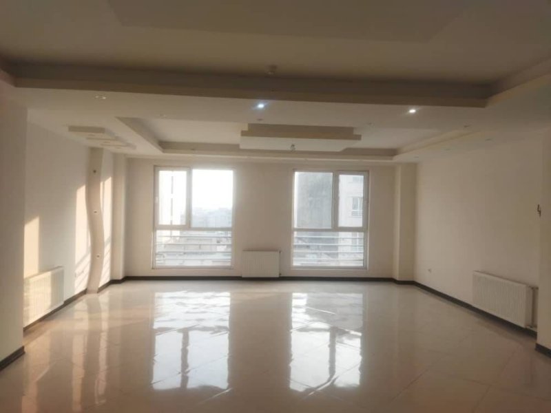 آپارتمان 150 متری سه خوابه در فاز 2 اندیشه15633049575