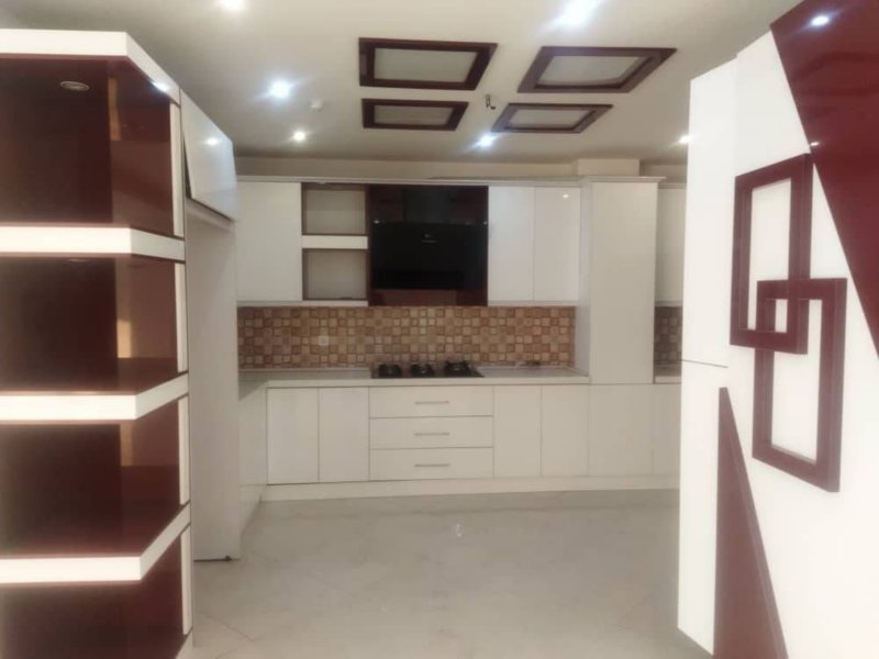 آپارتمان 150 متری سه خوابه در فاز 2 اندیشه15633049577