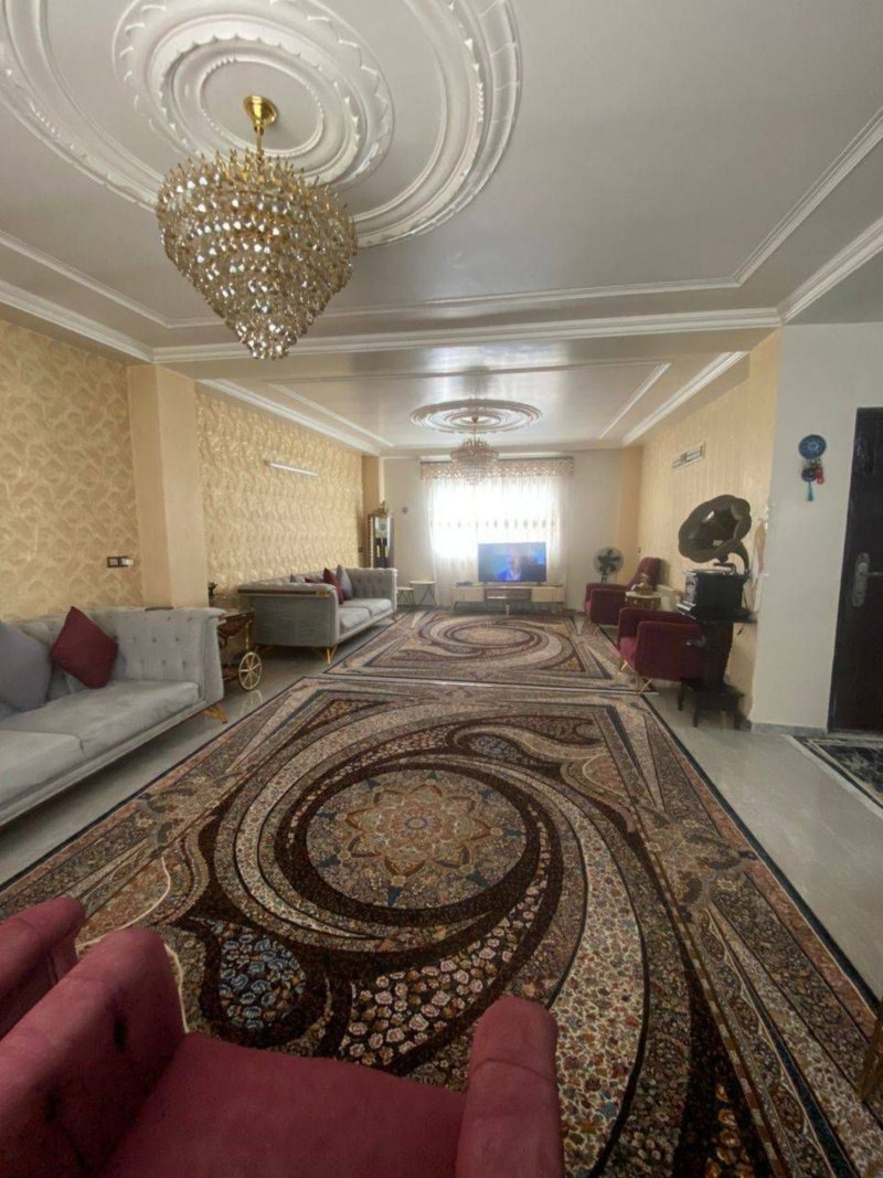 آپارتمان 113 متری دو خوابه در خیابان شهدا آمل