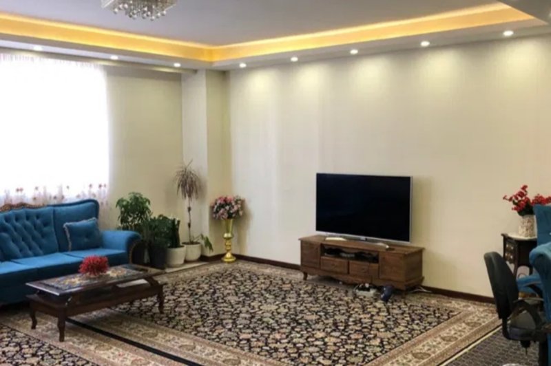 آپارتمان 97 متری دو خوابه در فاز ۸ پردیس15648149707