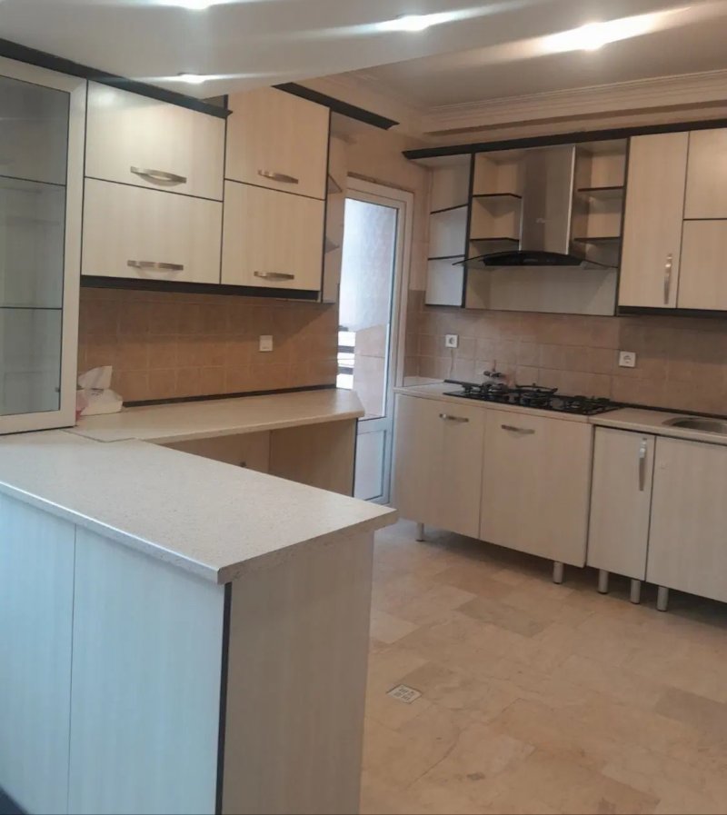 آپارتمان 100 متری دو خوابه در فاز 2 پردیس15657049774