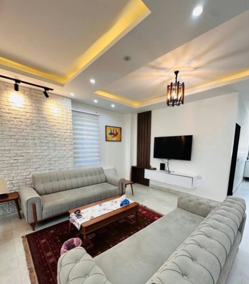 ویلا 300 متری چهارخوابه در آهودشت چمستان15658349821