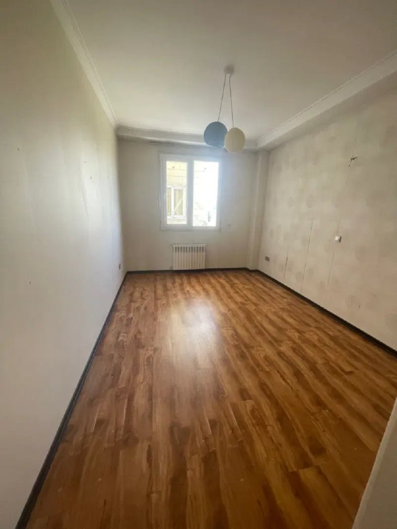 آپارتمان 160 متری سه خوابه در ایوانک تهران15668250027