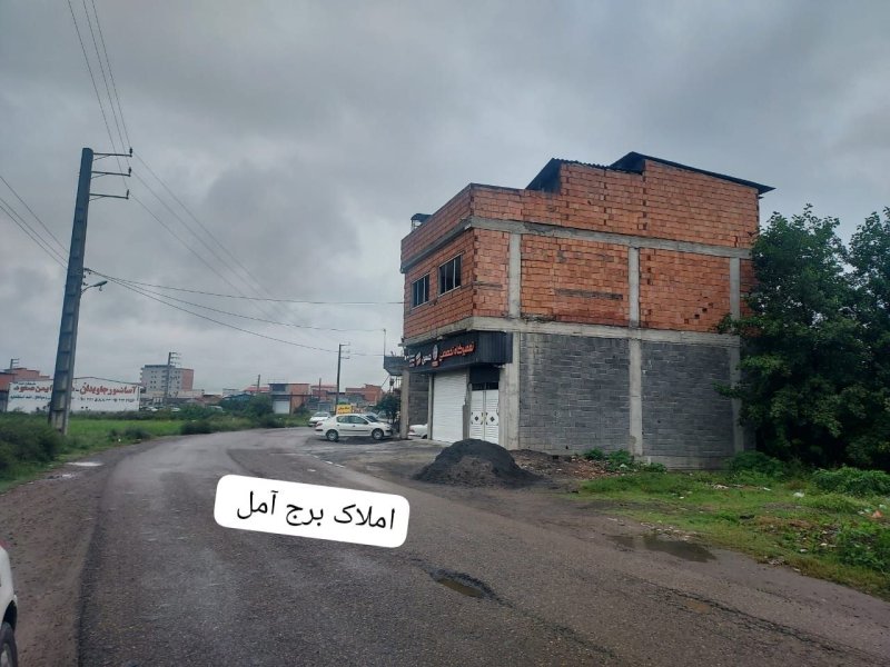 زمین 32 متری در بلوار بسیج آمل