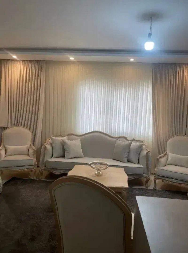 آپارتمان 84 متری دو خوابه در فاز 2 پرند15673150136