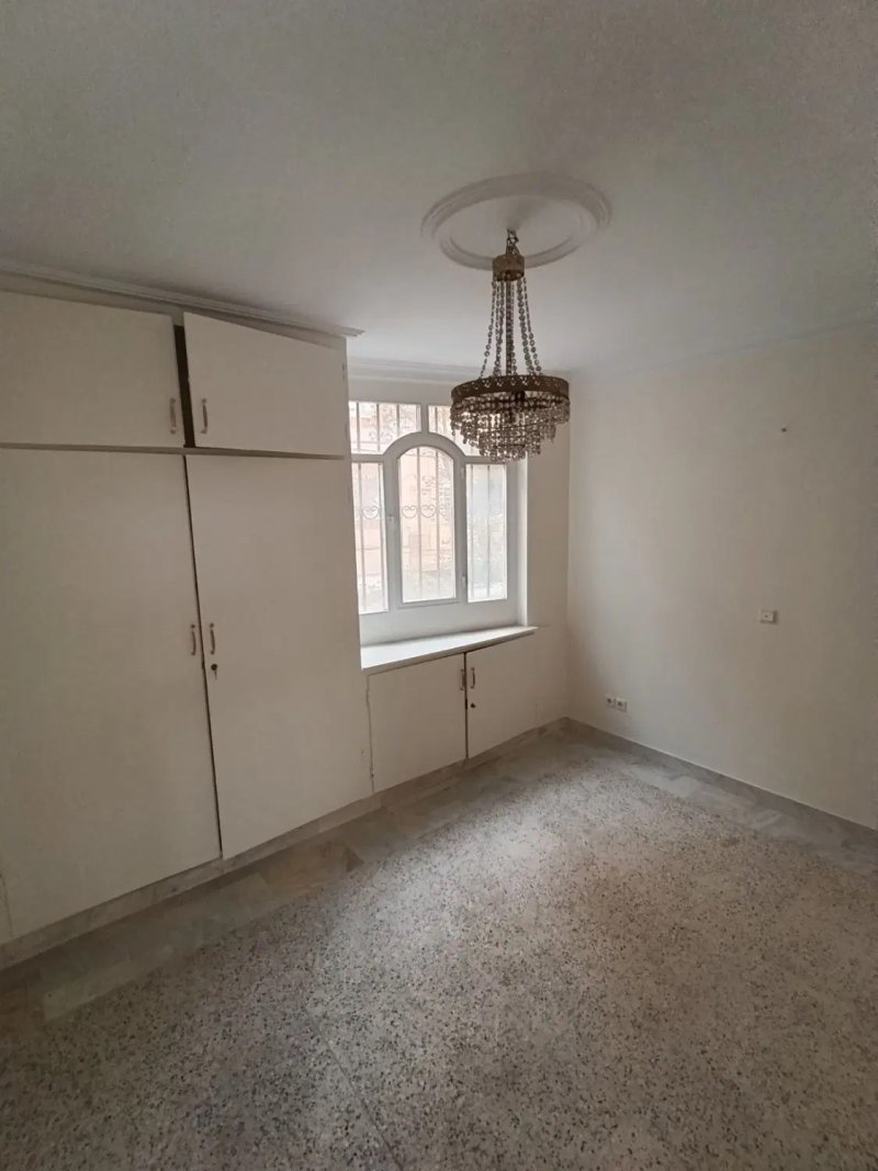 آپارتمان 85 متری دو خوابه در پیروزی تهران15685850207