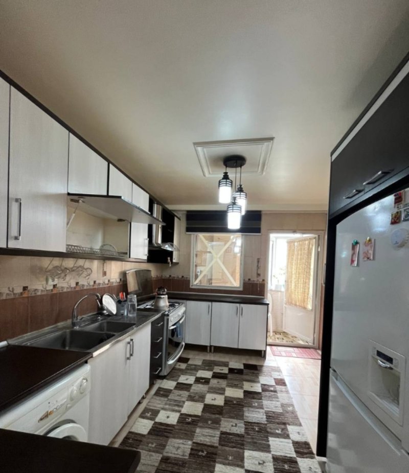 آپارتمان 105 متری سه خوابه در مهرآباد جنوبی تهران