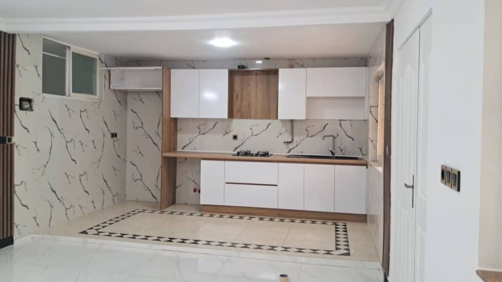 ویلا 370 متری دو خوابه در تشبندان محمود آباد15698450373