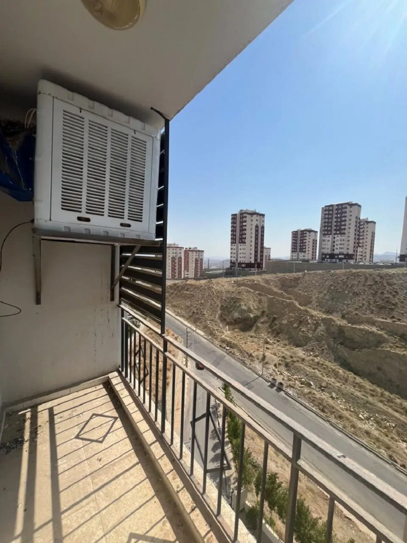 آپارتمان 87 متری دو خوابه در فاز 11 پردیس15724750723