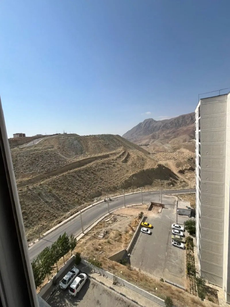 آپارتمان 87 متری دو خوابه در فاز 11 پردیس15724750725