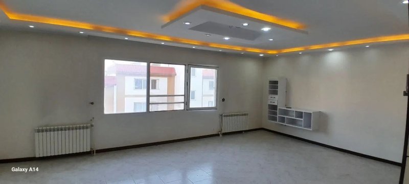 آپارتمان 105 متری دو خوابه در فاز ۸ پردیس