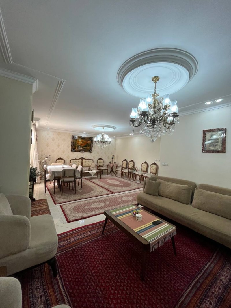 آپارتمان 105 متری سه خوابه در مهرآباد جنوبی تهران15730050833