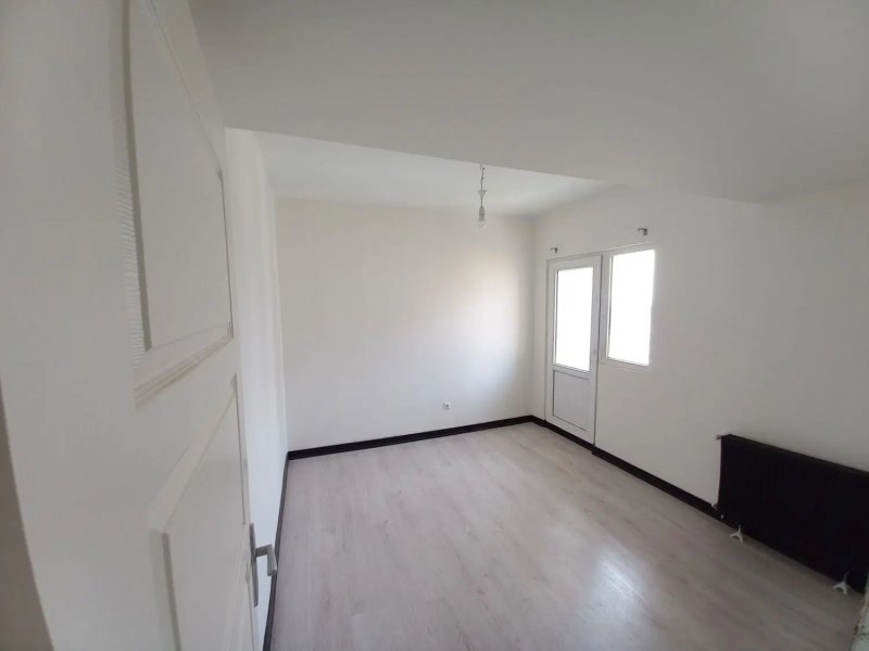 آپارتمان 87 متری دو خوابه در فاز 11 پردیس15756151012
