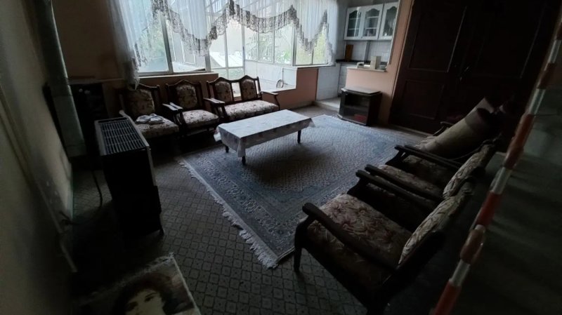 خانه 126 متری دو خوابه در هنرستان همدان