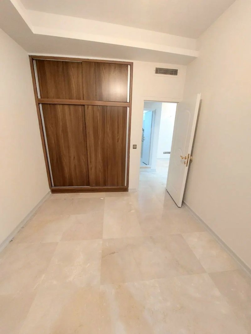 آپارتمان 64 متری یک خوابه در پونک تهران15848252635
