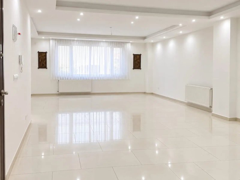 آپارتمان 145 متری سه خوابه در باغستان کرج15853352778