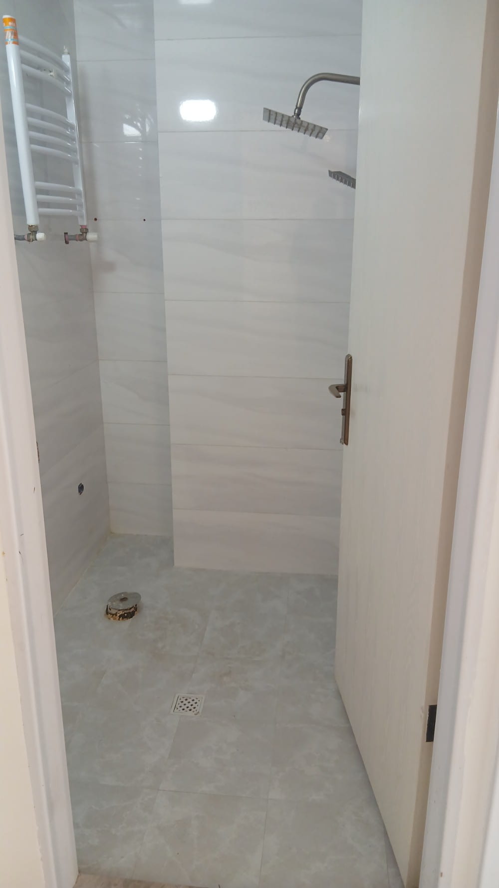 آپارتمان 120 متری دو خوابه در بلوار خزر ساری15839852949