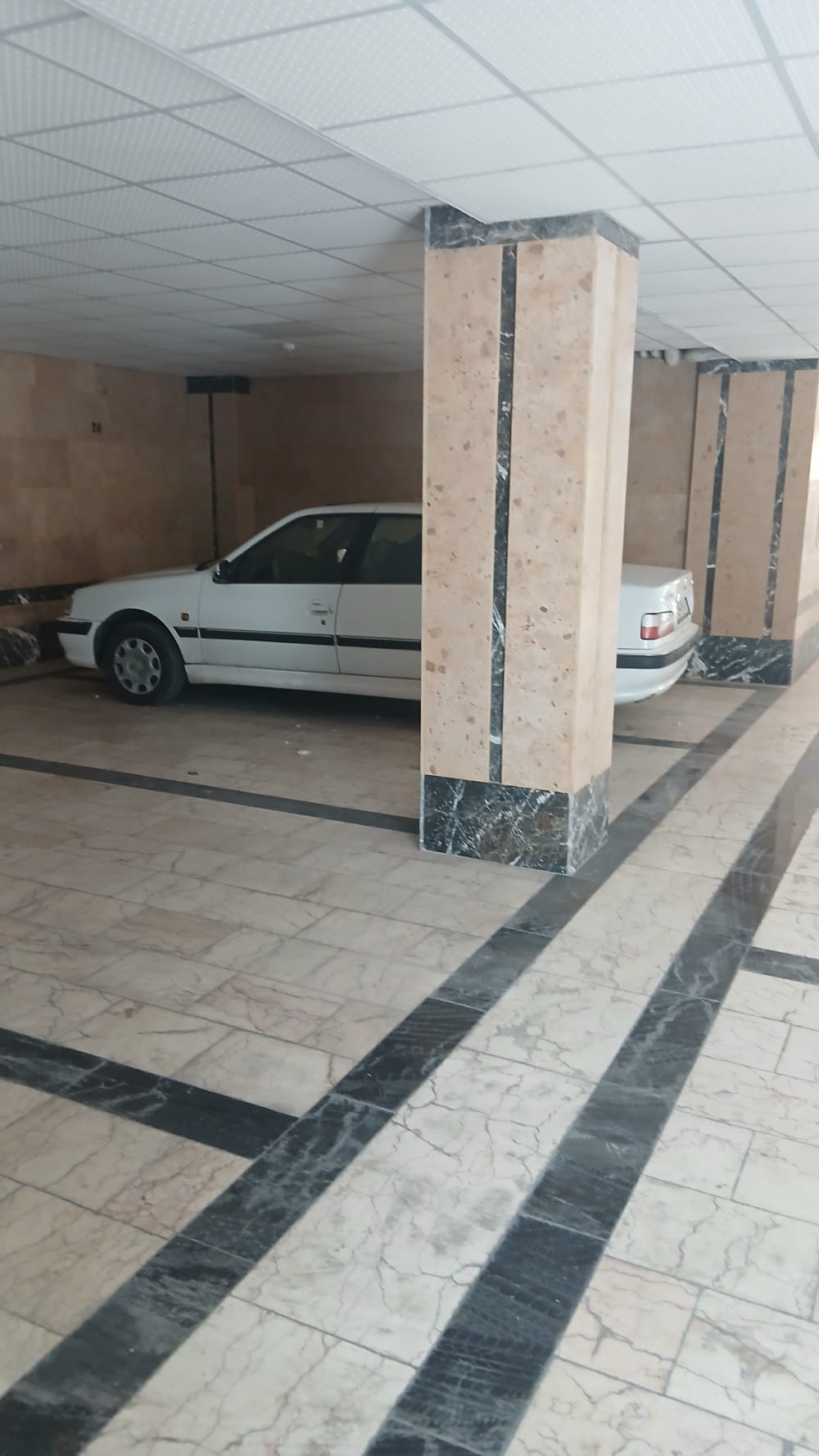 آپارتمان 120 متری دو خوابه در بلوار خزر ساری15839852968