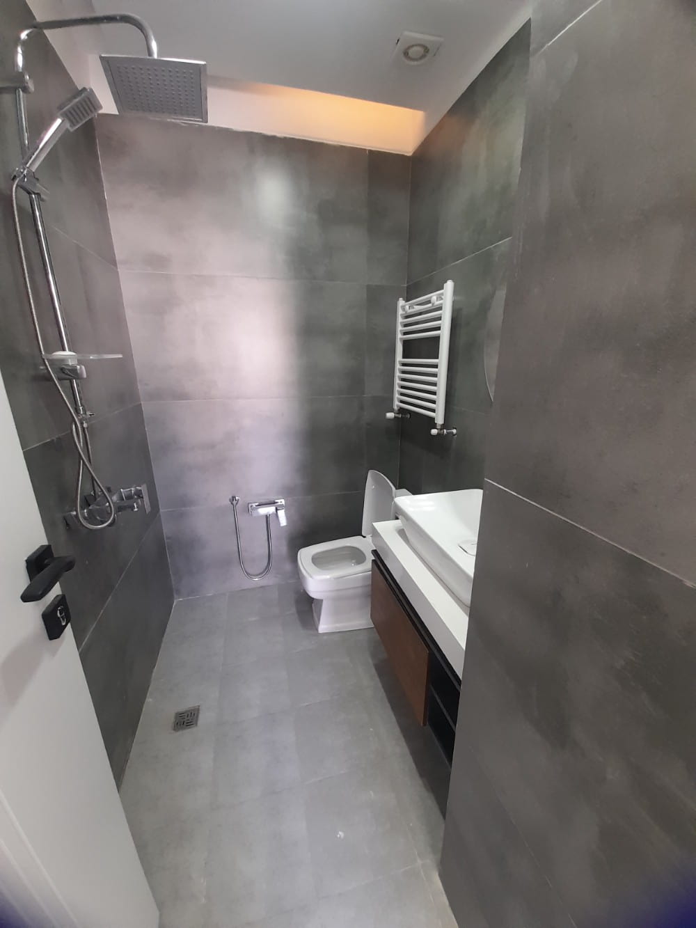 آپارتمان 150 متری سه خوابه در فاز 1 پردیس15867053086