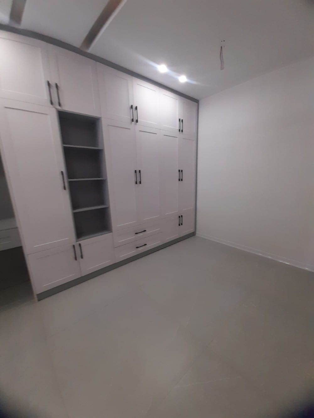 آپارتمان 150 متری سه خوابه در فاز 1 پردیس15867053088