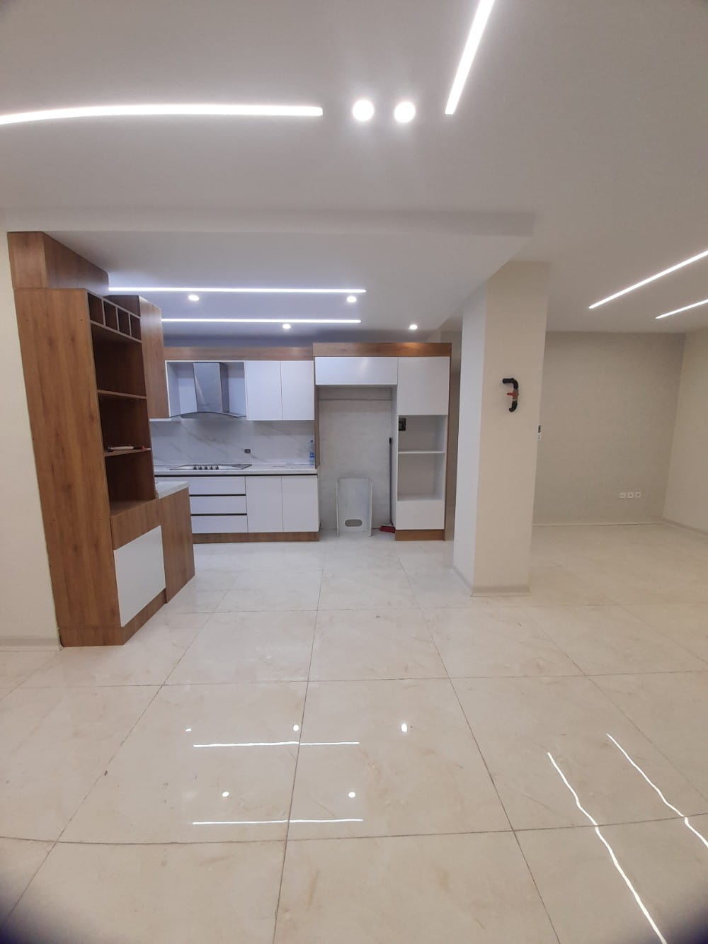 آپارتمان 95 متری دو خوابه در فاز 1 پردیس15905253906
