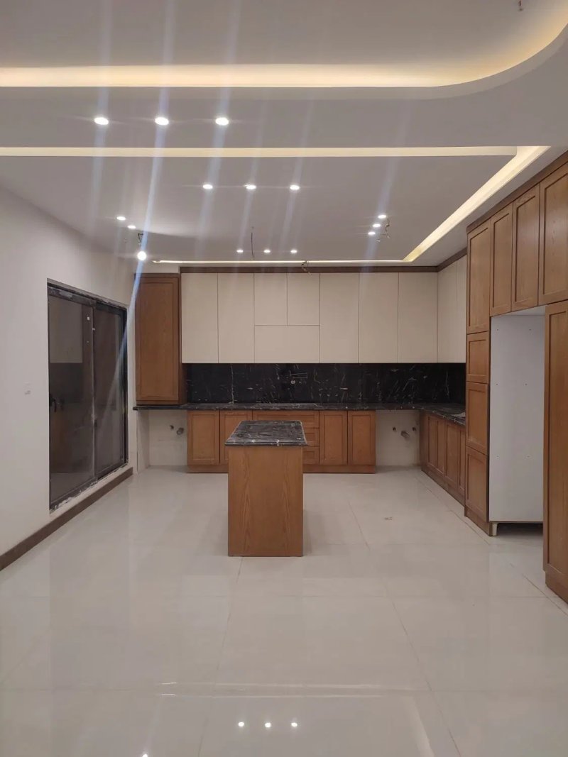 آپارتمان 160 متری سه خوابه در بلوار امام رضا مشهد16002855732