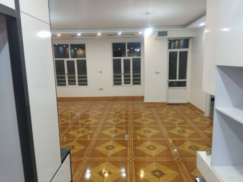 آپارتمان 74 متری یک خوابه در خیابان سعدی ملایر1269855882