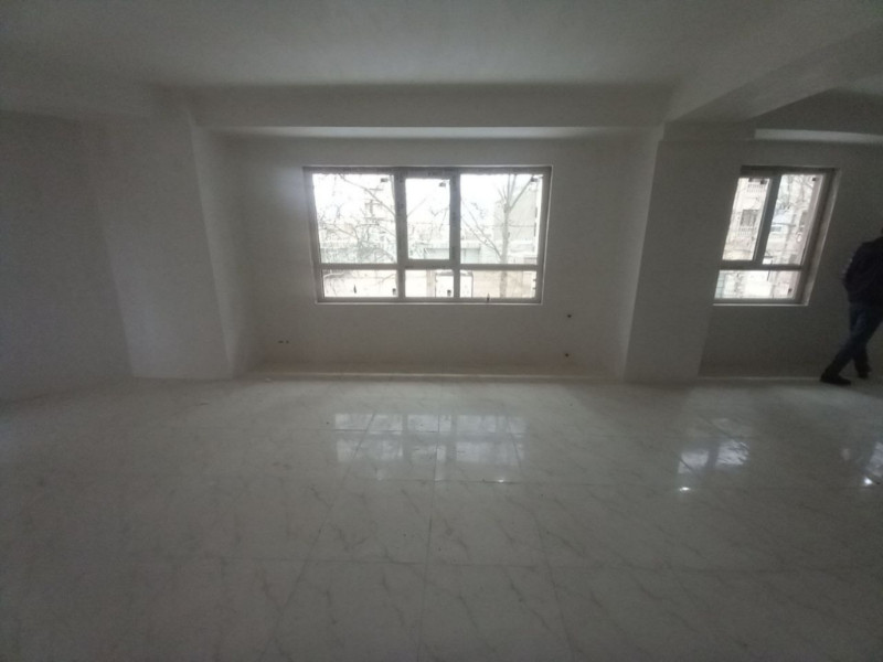 آپارتمان 162 متری سه خوابه در خیابان هوشنگ حاتمی ملایر1269905911