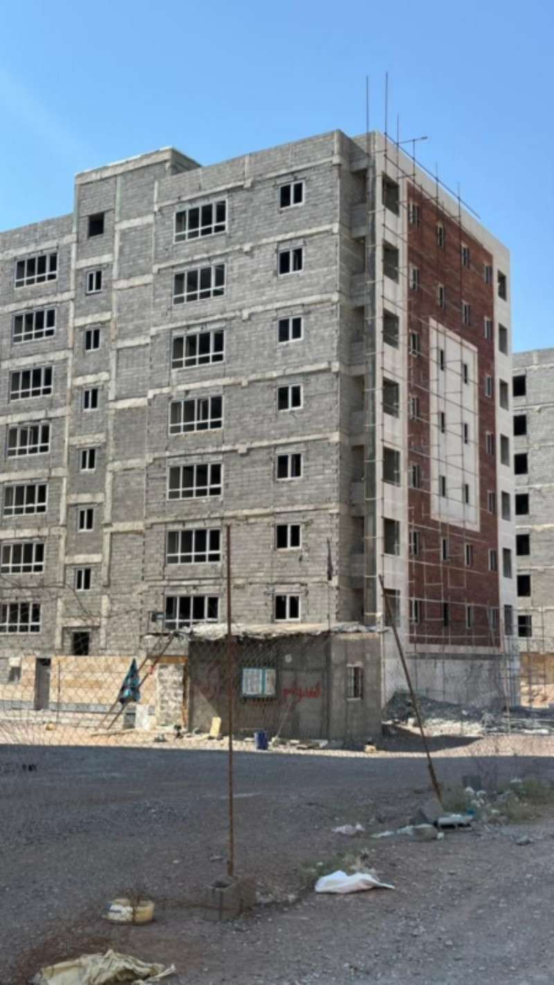آپارتمان 90 متری دو خوابه در فاز 6 پرند1270045973