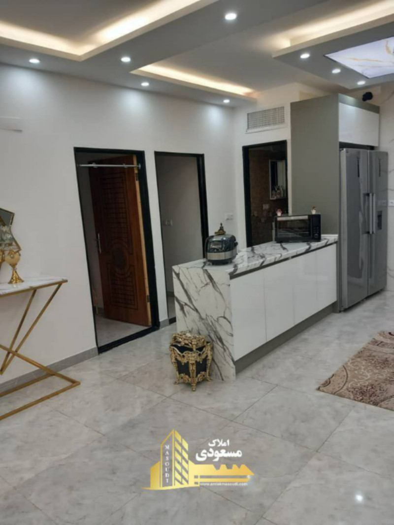 آپارتمان 100 متری دو خوابه در خیابان ولیعصر شهریار1270886194