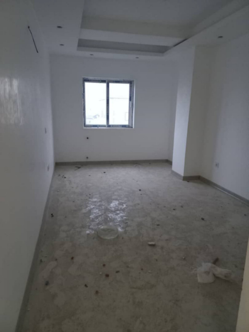 آپارتمان 170 متری سه خوابه در بلوار طالب آملی آمل1271156221
